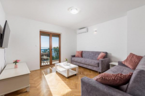 Ocean Blue Apartment - 50m to the sea